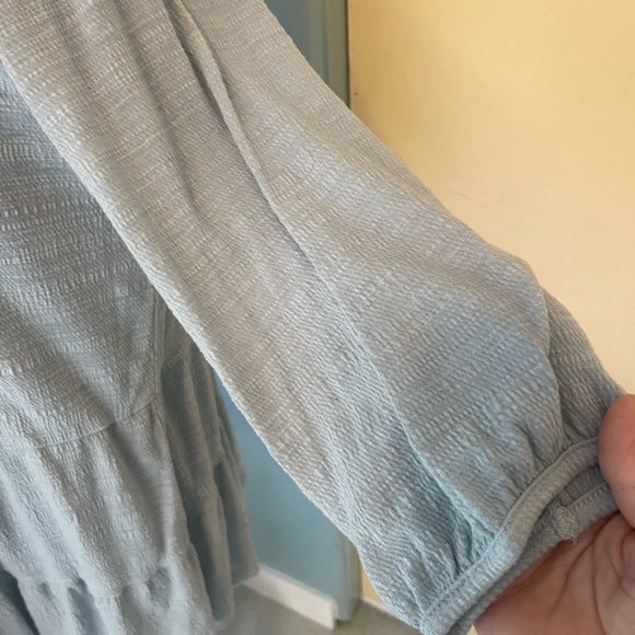 Easel tiered bohemian yoked tunic top. Light blue - Picture 4 of 6